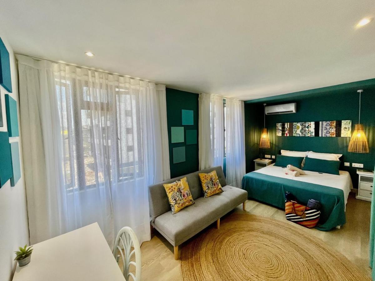 Luxury Modern Apartment - Excellent Location 50M From The Beach, Restaurants, Bars, Shops Flic en Flac Exterior photo